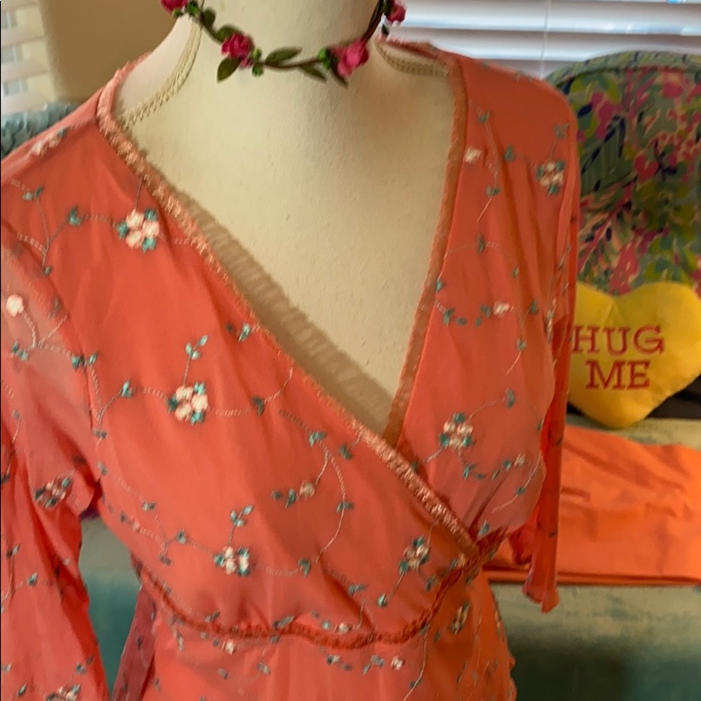 INC International Concepts peach top + free Capris - Picture 2 of 15